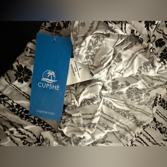 Cupshe Knotted Strap Floral Maxi Dress - Picture 7 of 8